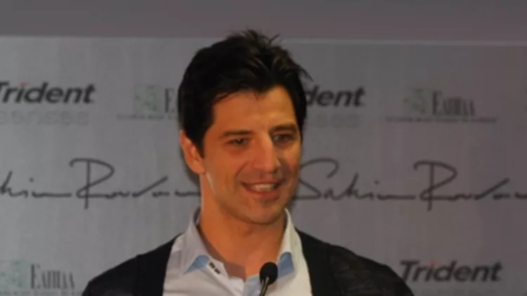 sakis_rouvas_trident_epitagi